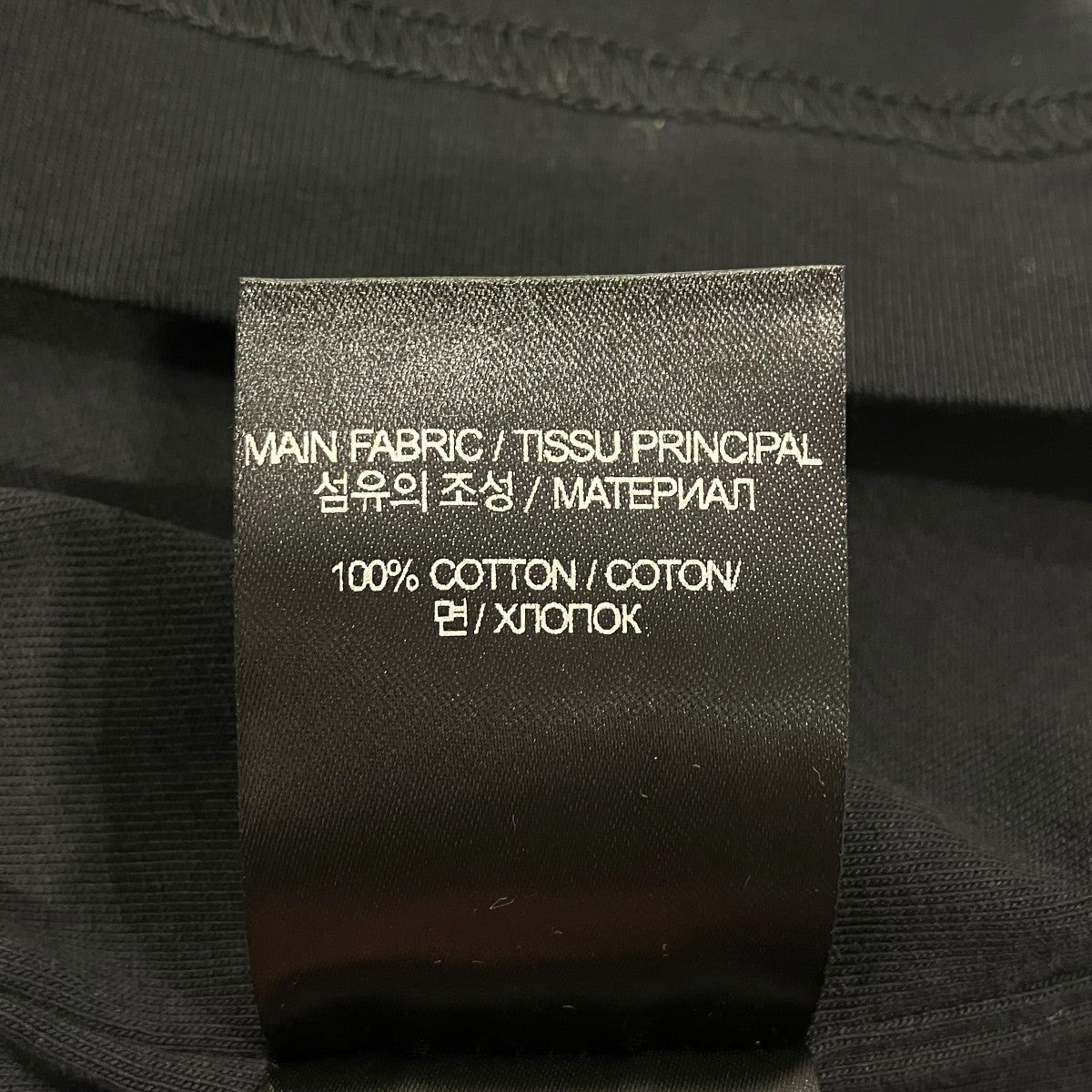 VETEMENTS 24SSTシャツUE63TR660B 古着・中古-6枚目のアイテム画像