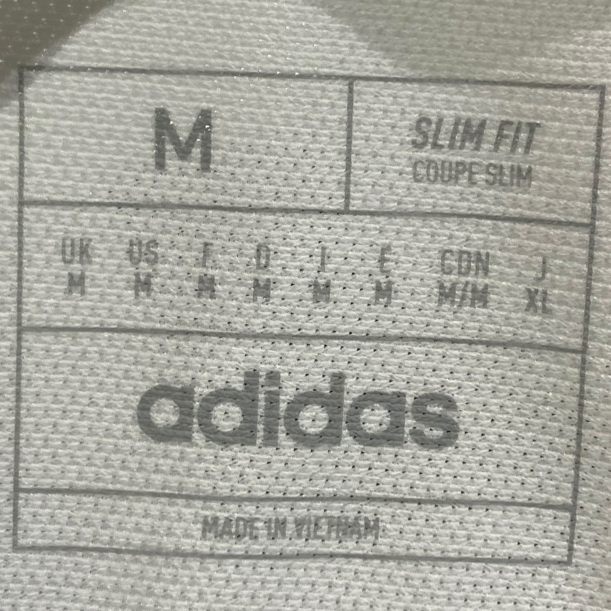 adidas レアルマドリード 23 24 CL決勝戦 モドリッチ ユニフォームTシャツ 古着・中古-5枚目のアイテム画像