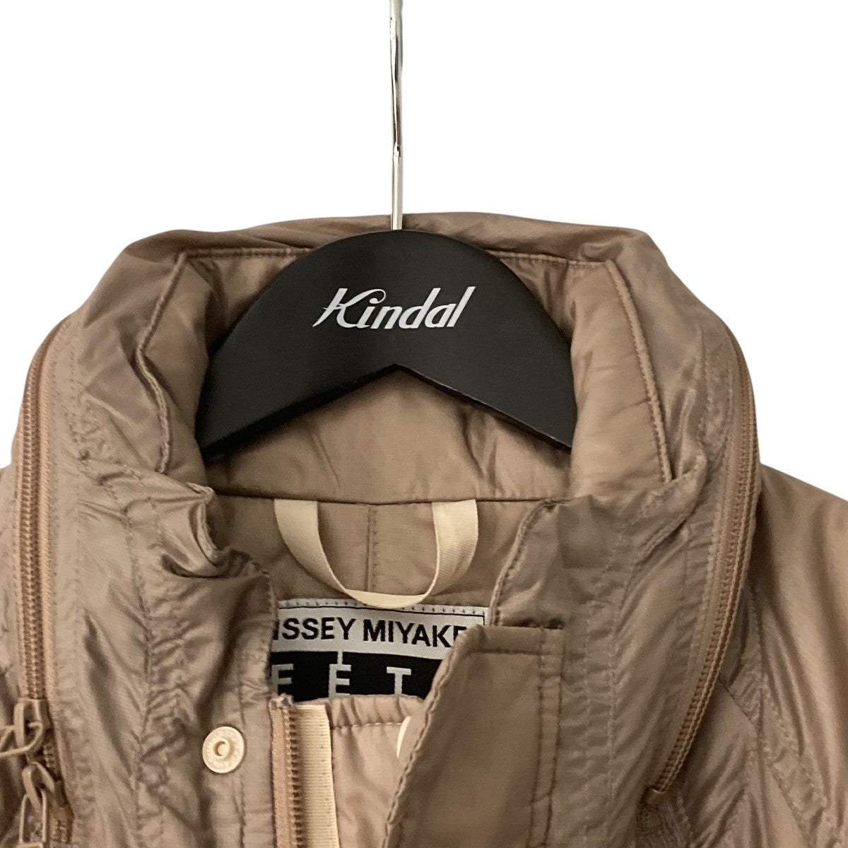 ISSEY MIYAKE FETE(イッセイ ミヤケ フェット) Thinsulate parachute