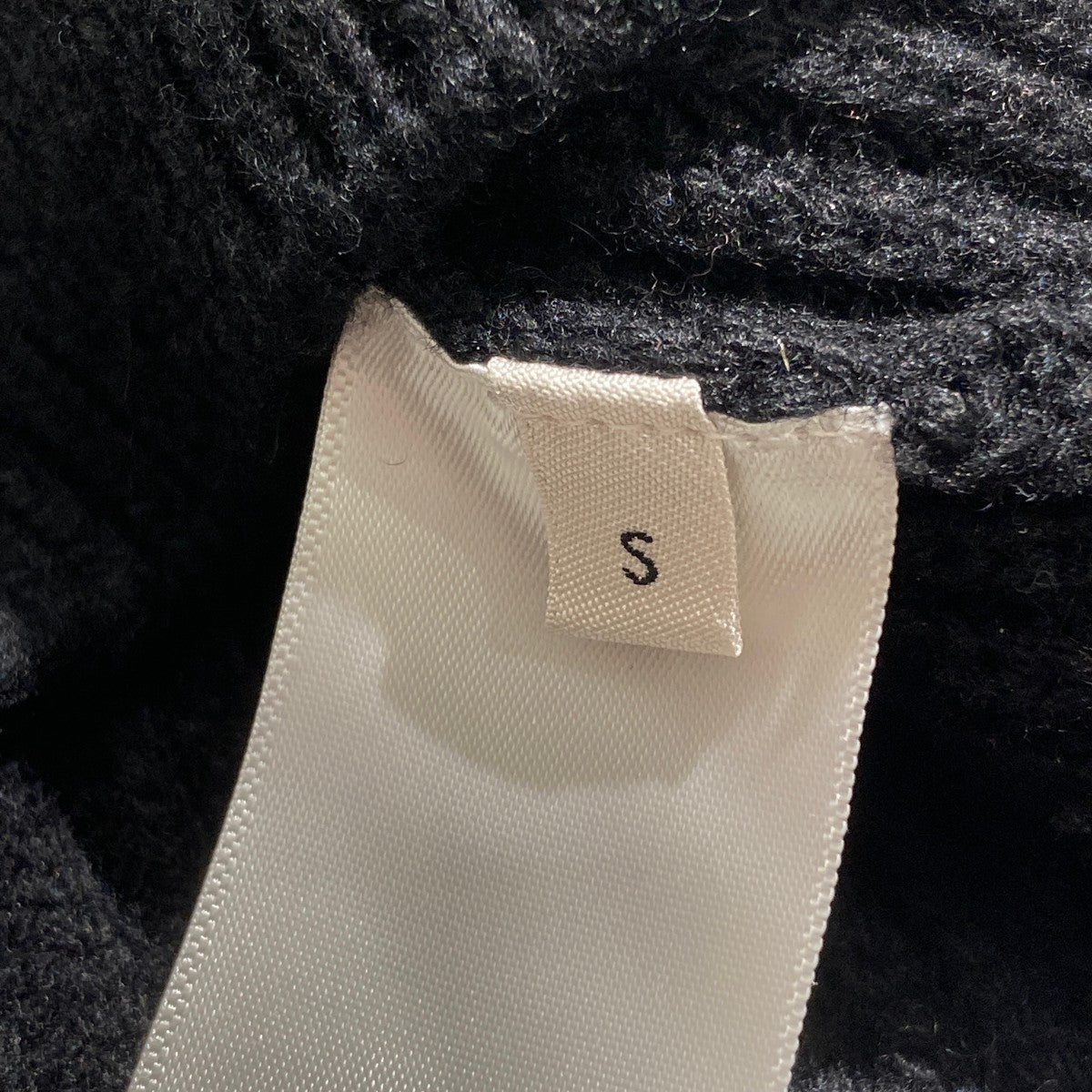 CELINE クルーネックニット2A09T423P 古着・中古-5枚目のアイテム画像