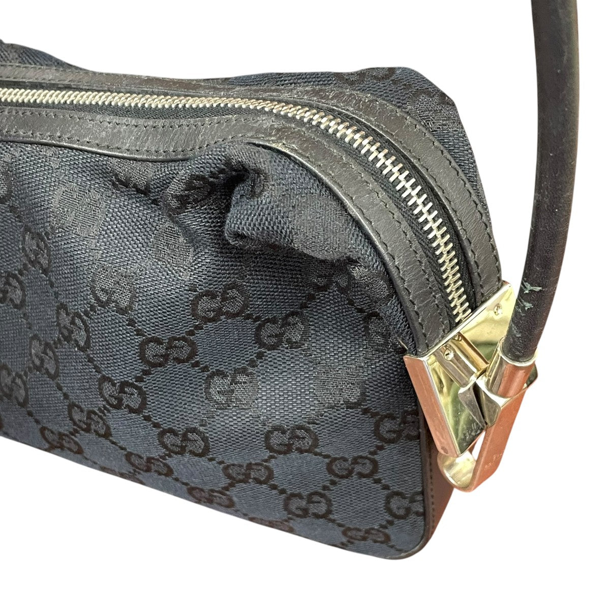 GUCCI GGキャンバスワンショルダーバッグ001.3812 古着・中古-4枚目のアイテム画像