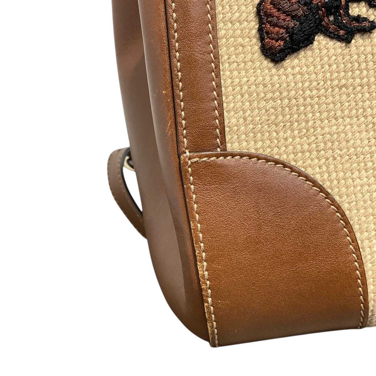 Bee Embroidered Shopper Tote Bag Bamboo Shoulder Bag2WAYバッグ