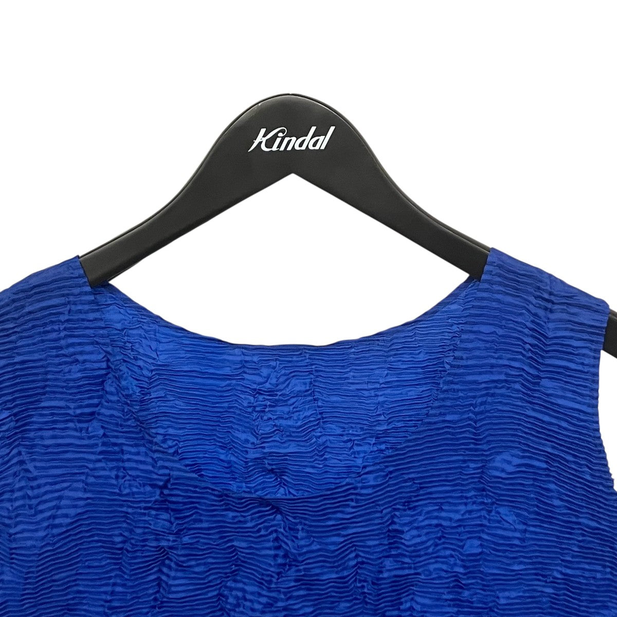 me ISSEY MIYAKE(ミーイッセイミヤケ) ノースリーブカットソー