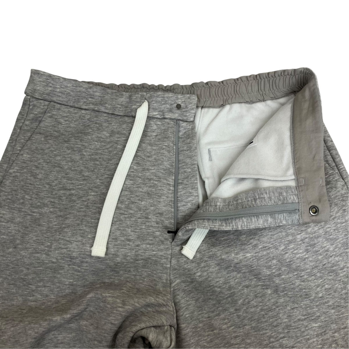 HM22567 LIFAスウェットパンツ