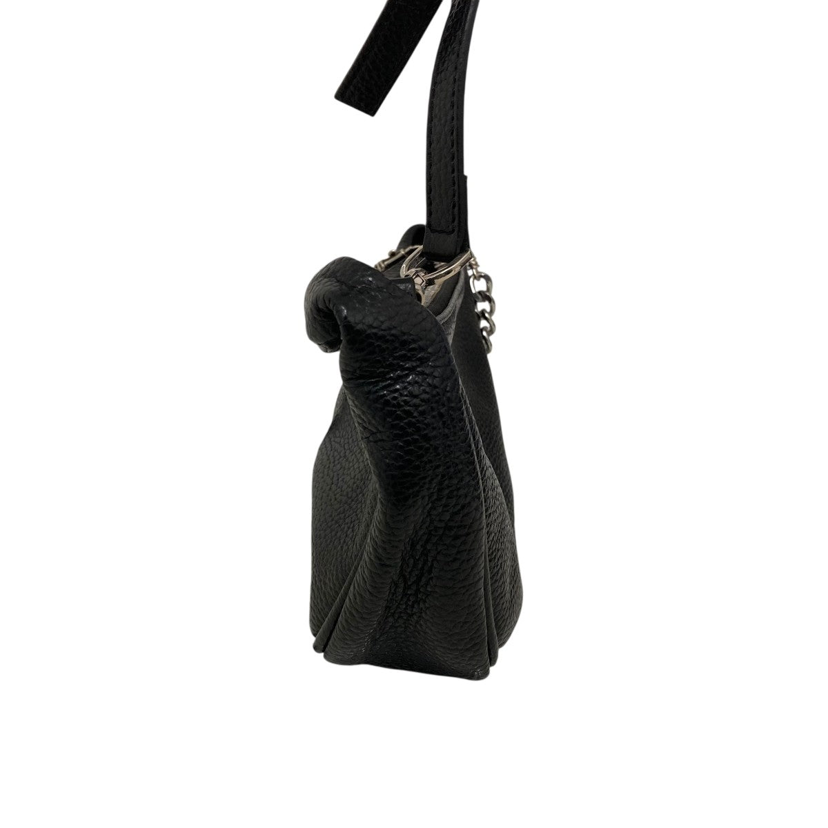 レザーハーフムーンチェーンショルダーバッグ