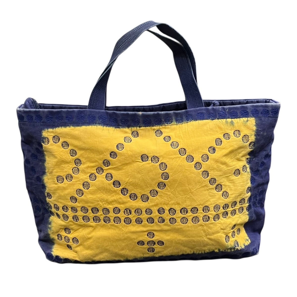 TAMASHA ISSEY MIYAKE(タマシャ イッセイ ミヤケ) ステッチ刺繍バッグ