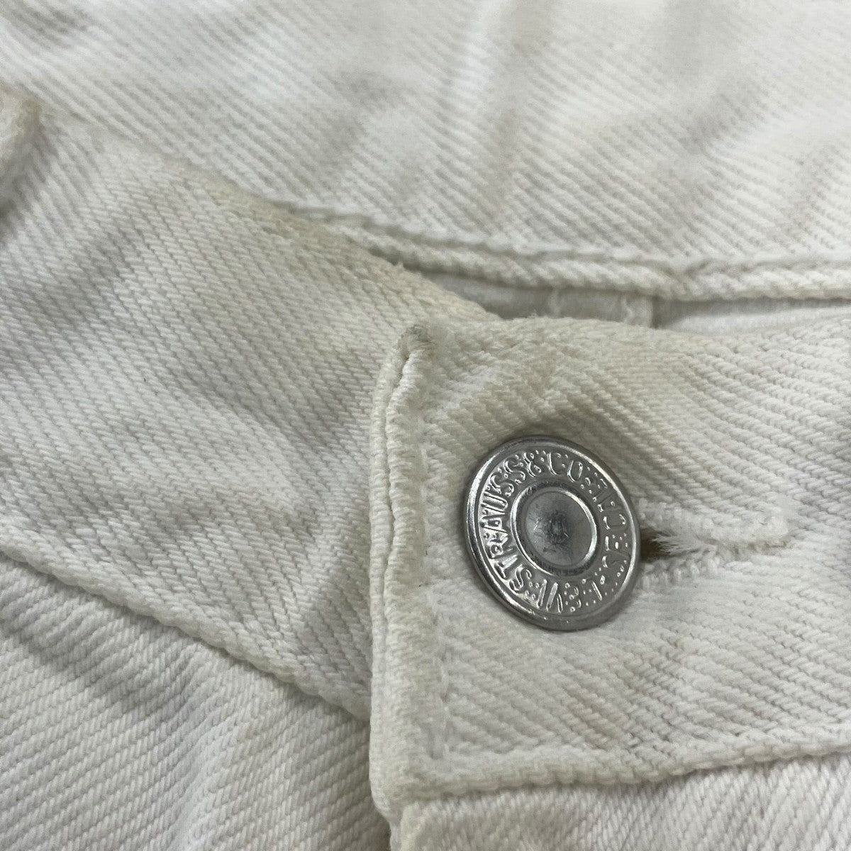 BUTTERFLY DENIM リーバイスリメイクデニムパンツ