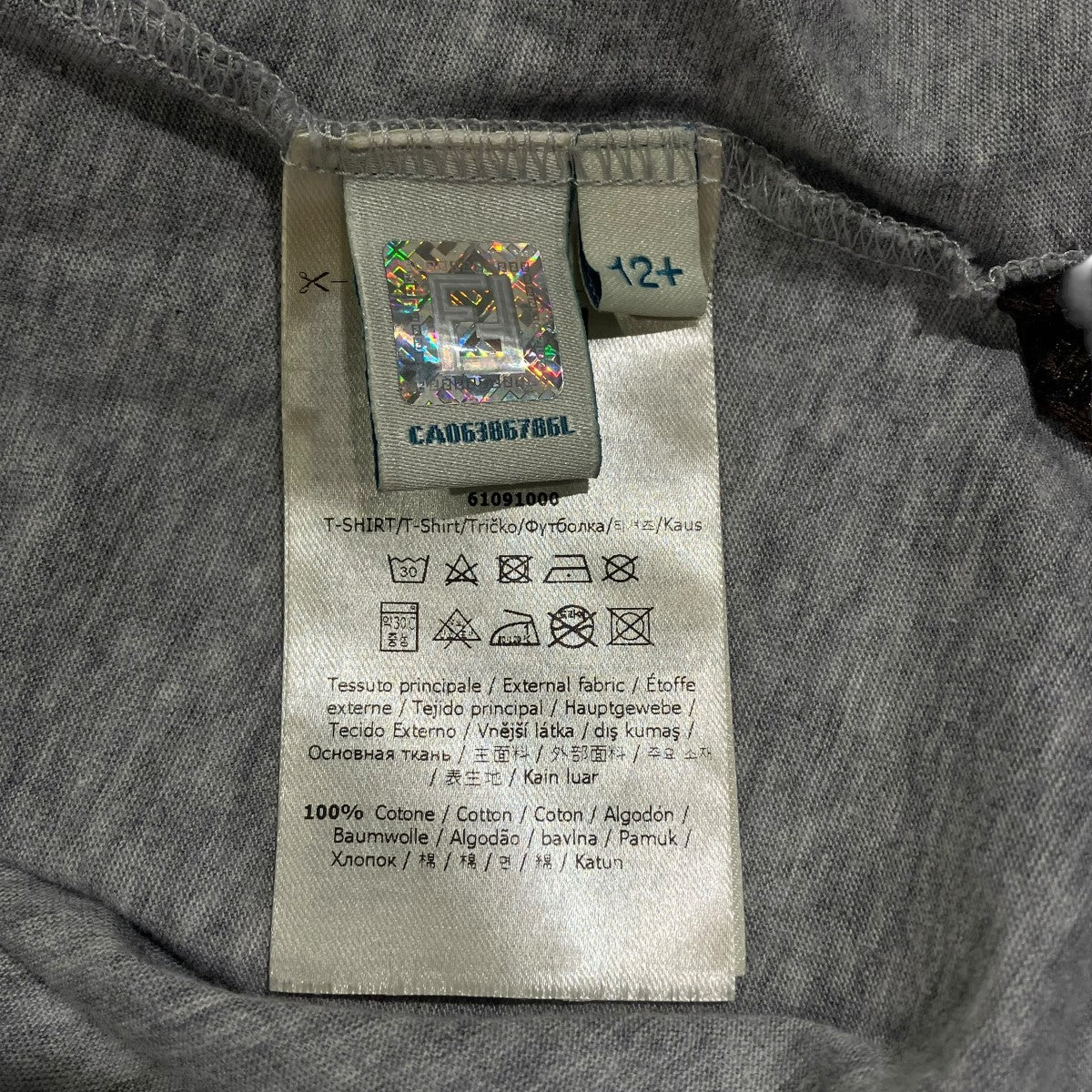 FENDI KIDS ポロシャツJMI361 古着・中古-5枚目のアイテム画像