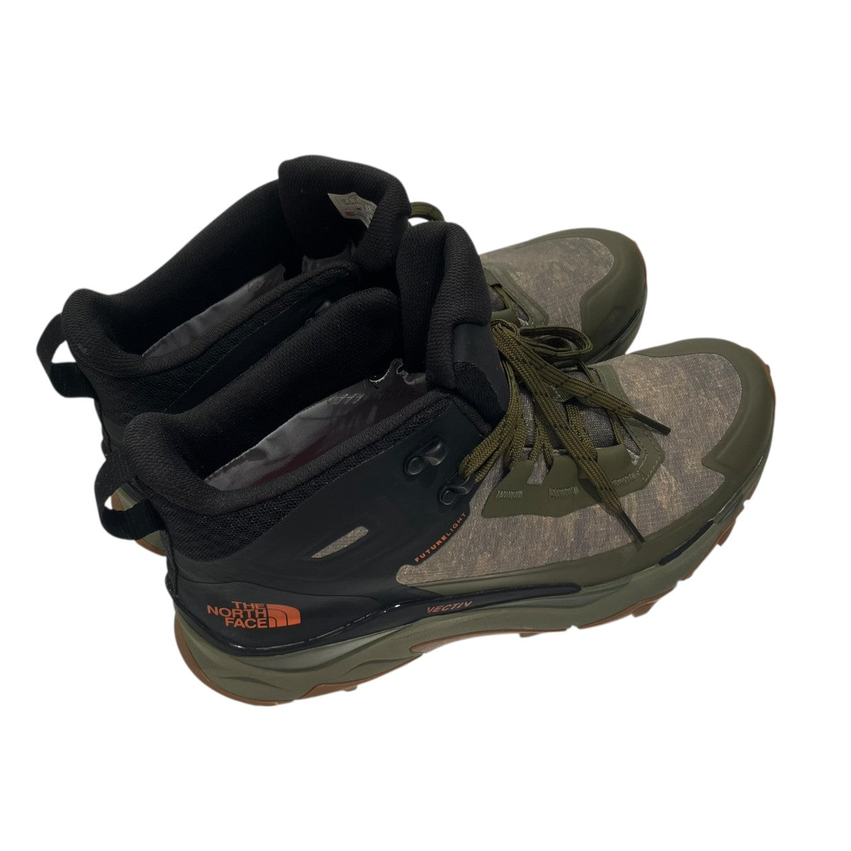 NF02121 VCTV EXPLORIS MIDハイカットスニーカー