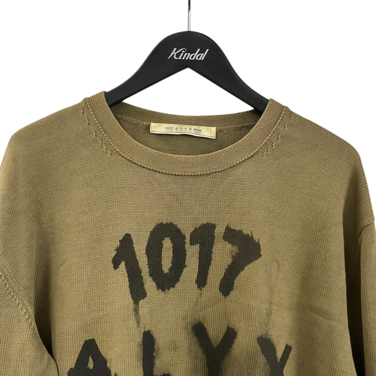 TREATED LOGO CREWNECK SWEATERニット