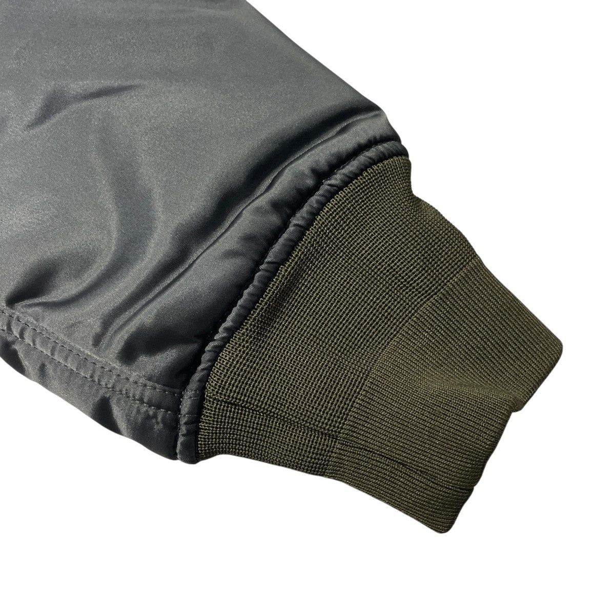 Classic bomber jacketブルゾンs50am0409