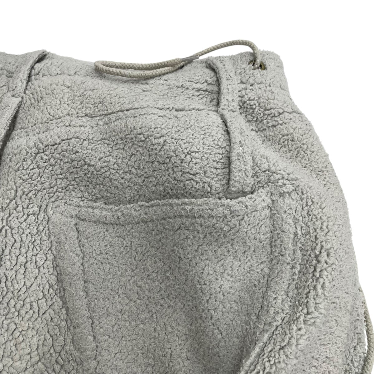 HIROKI TSUZUKI(ツヅキヒロキ) BOA FLEECE CROPPED PANTSクロップド