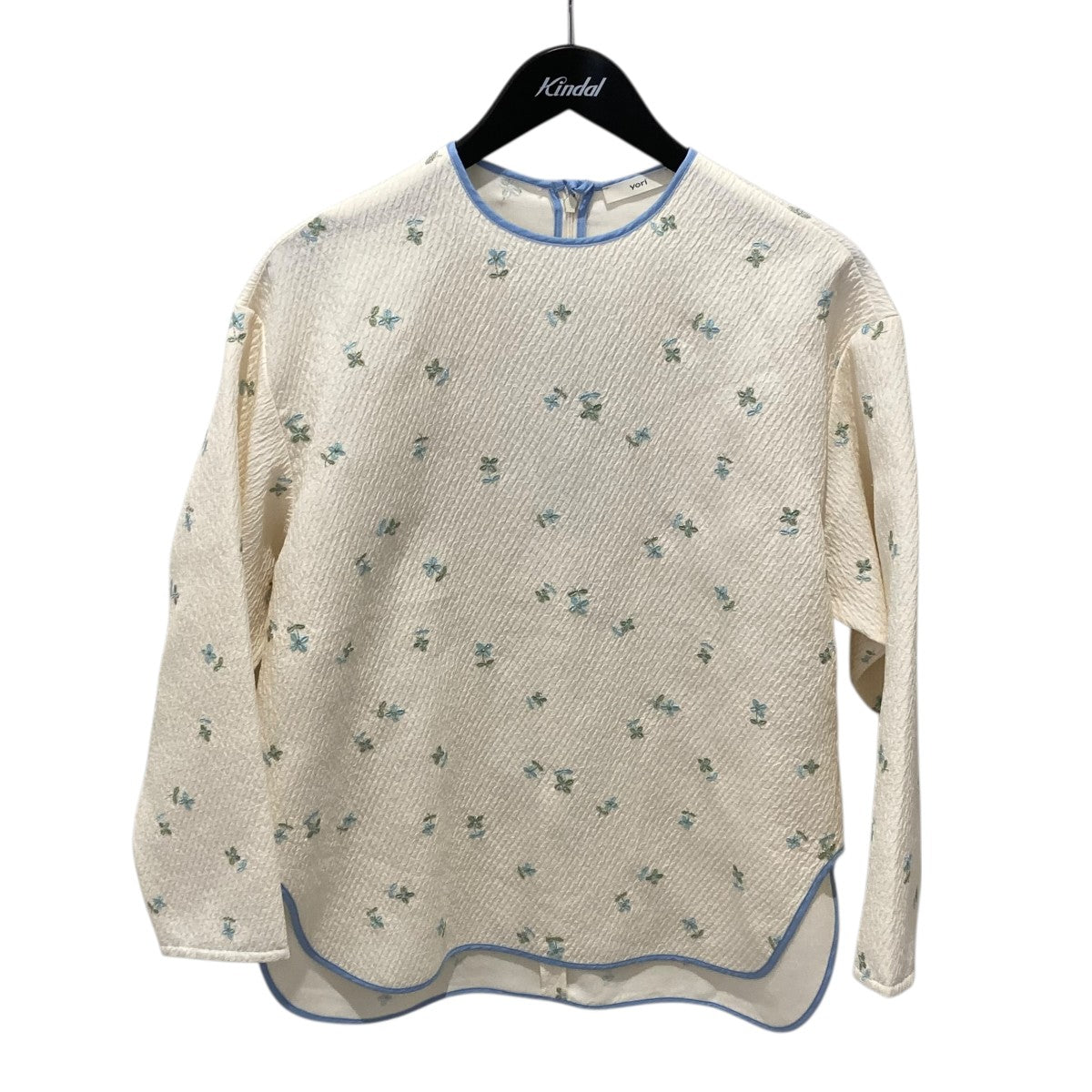 yori(ヨリ) 25AWフクレ刺繍シンプルブラウス長袖ブラウスYR21-25134AW