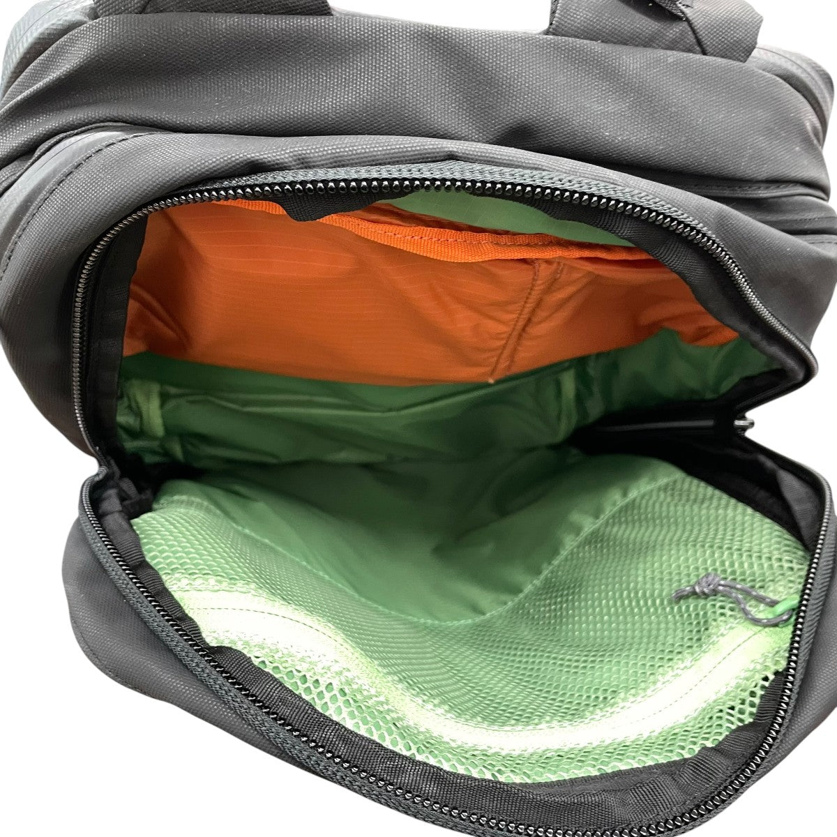 MAMMUT Seon Transporter 15リュック 古着・中古-4枚目のアイテム画像