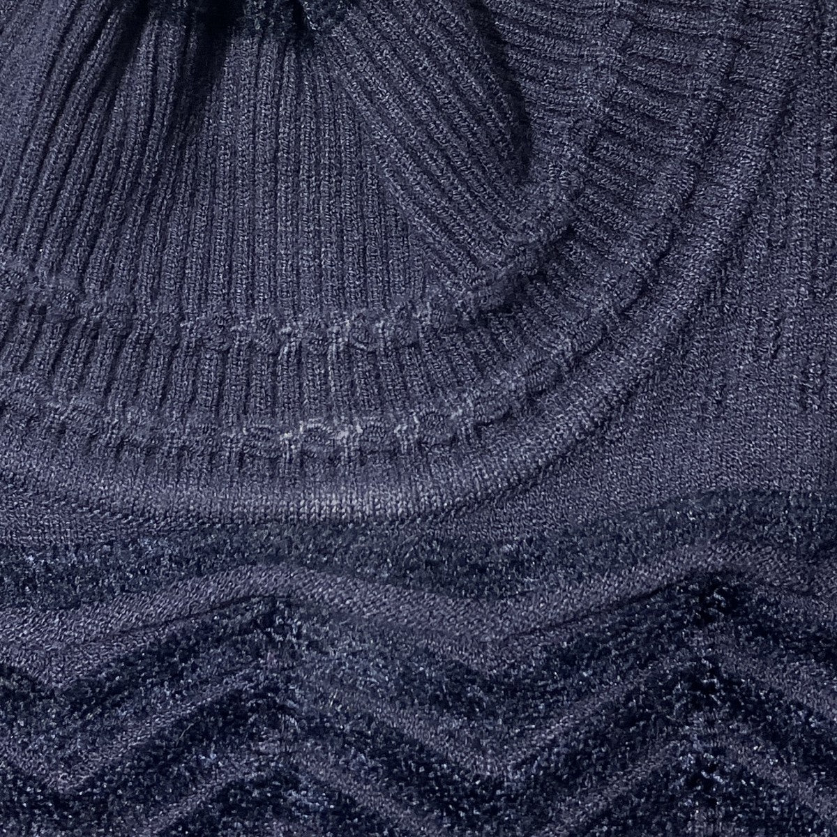 Jomon Pattern High Neck Knitted TopハイネックニットMM22FW-KN023