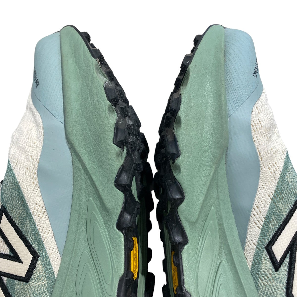 MTHIGLA9 Hierro v9 GORE-TEXRスニーカー