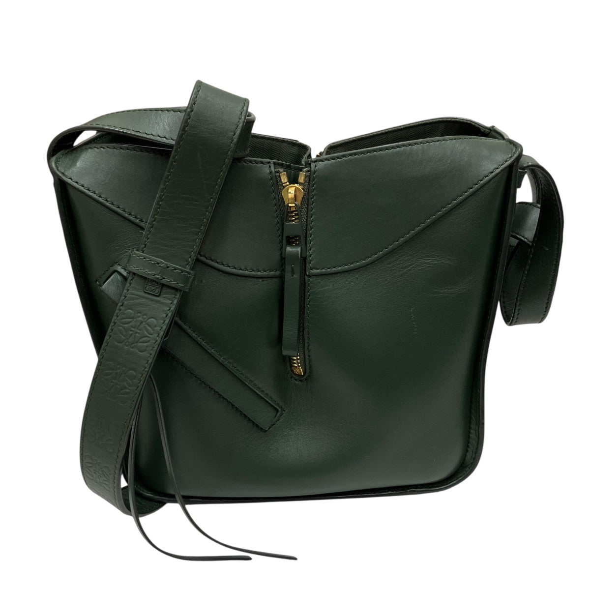 LOEWE ショルダーバッグA538H13X02 HAMMOCK COMPACT 古着・中古-1枚目のアイテム画像