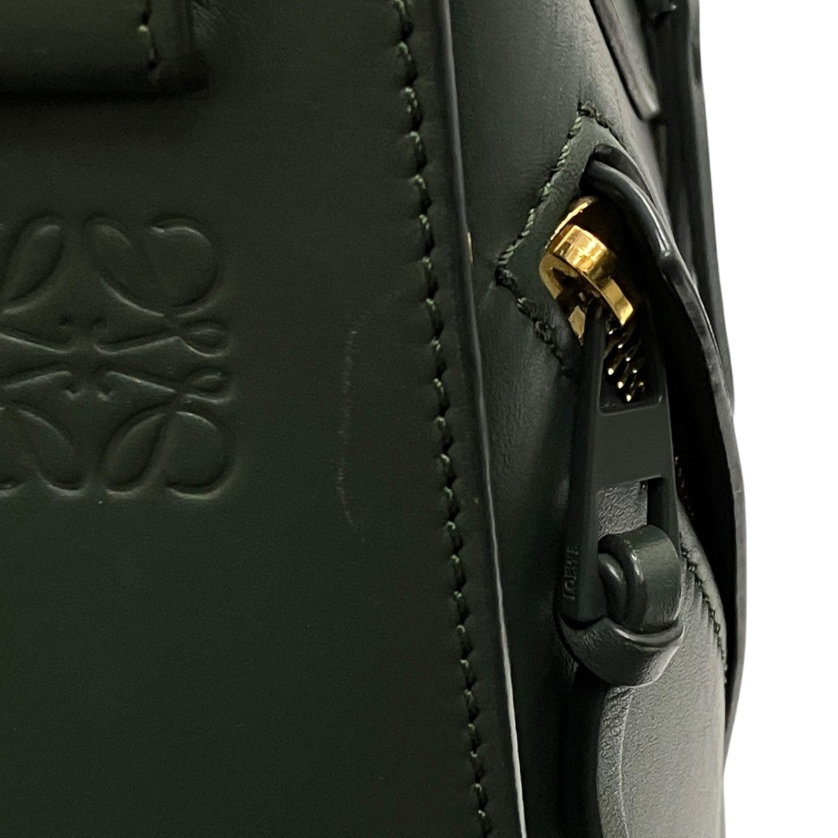 LOEWE ショルダーバッグA538H13X02 HAMMOCK COMPACT 古着・中古-7枚目のアイテム画像