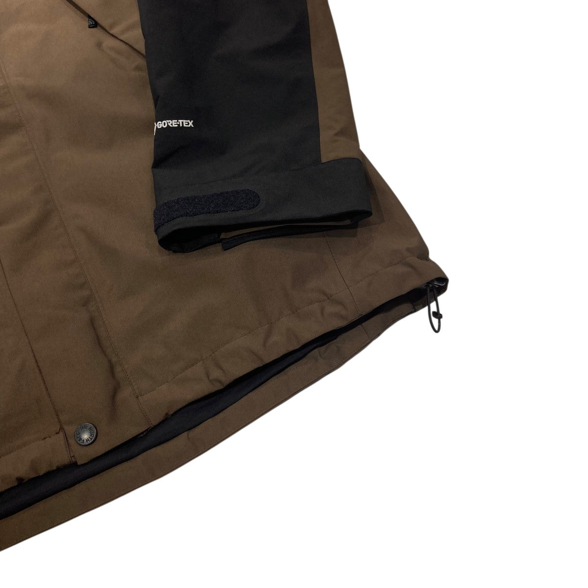 Mountain JacketマウンテンパーカーNP61800