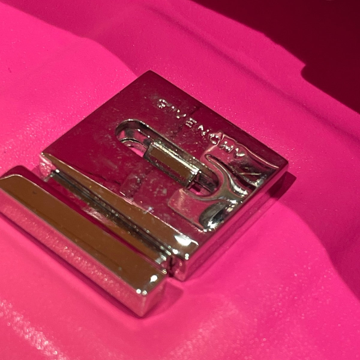 GIVENCHY ショルダーバッグ 古着・中古-6枚目のアイテム画像