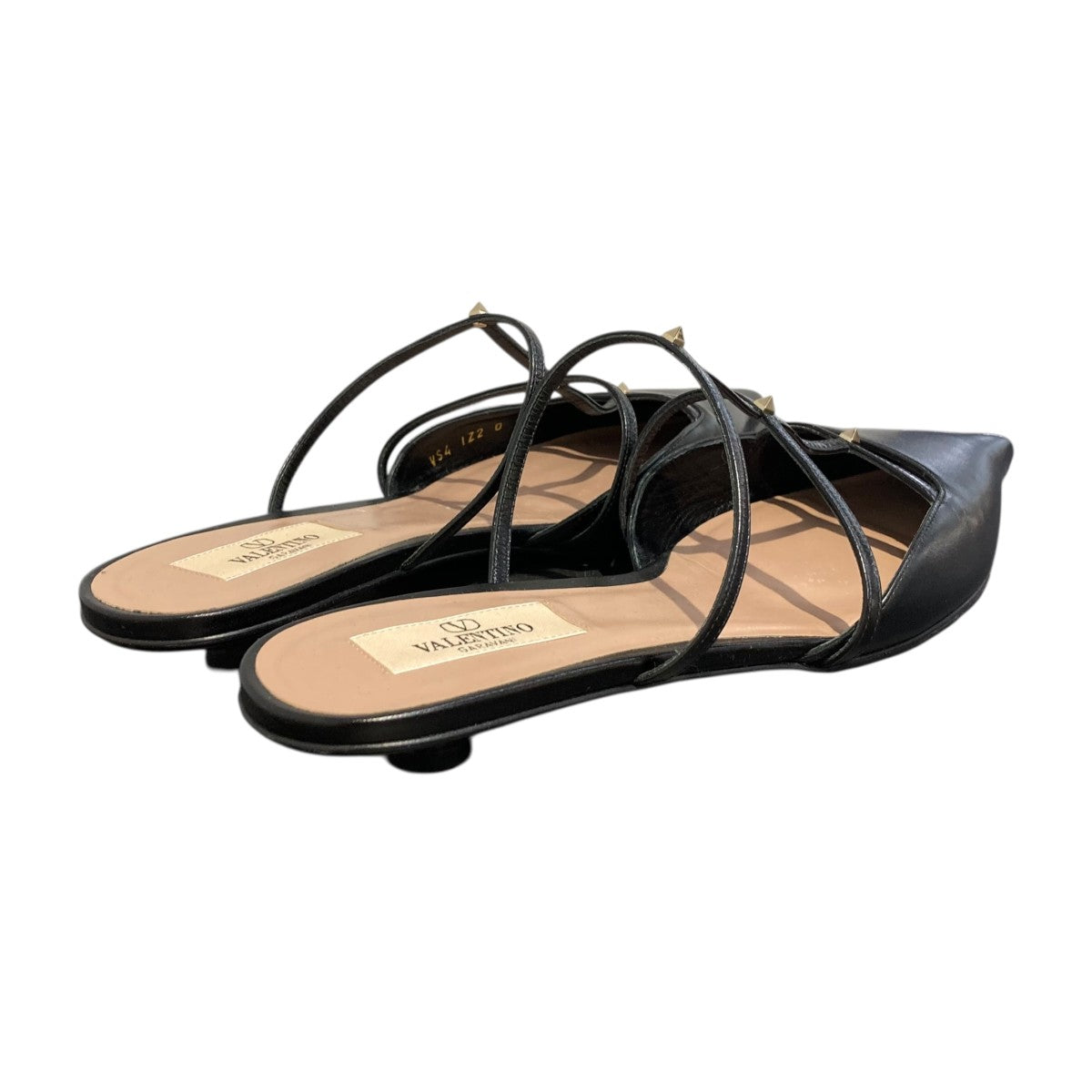 VALENTINO ロックスタッズ ウィスピーミュール 古着・中古-2枚目のアイテム画像