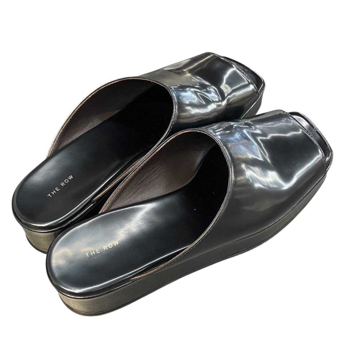 EMI FLATFORMサンダル