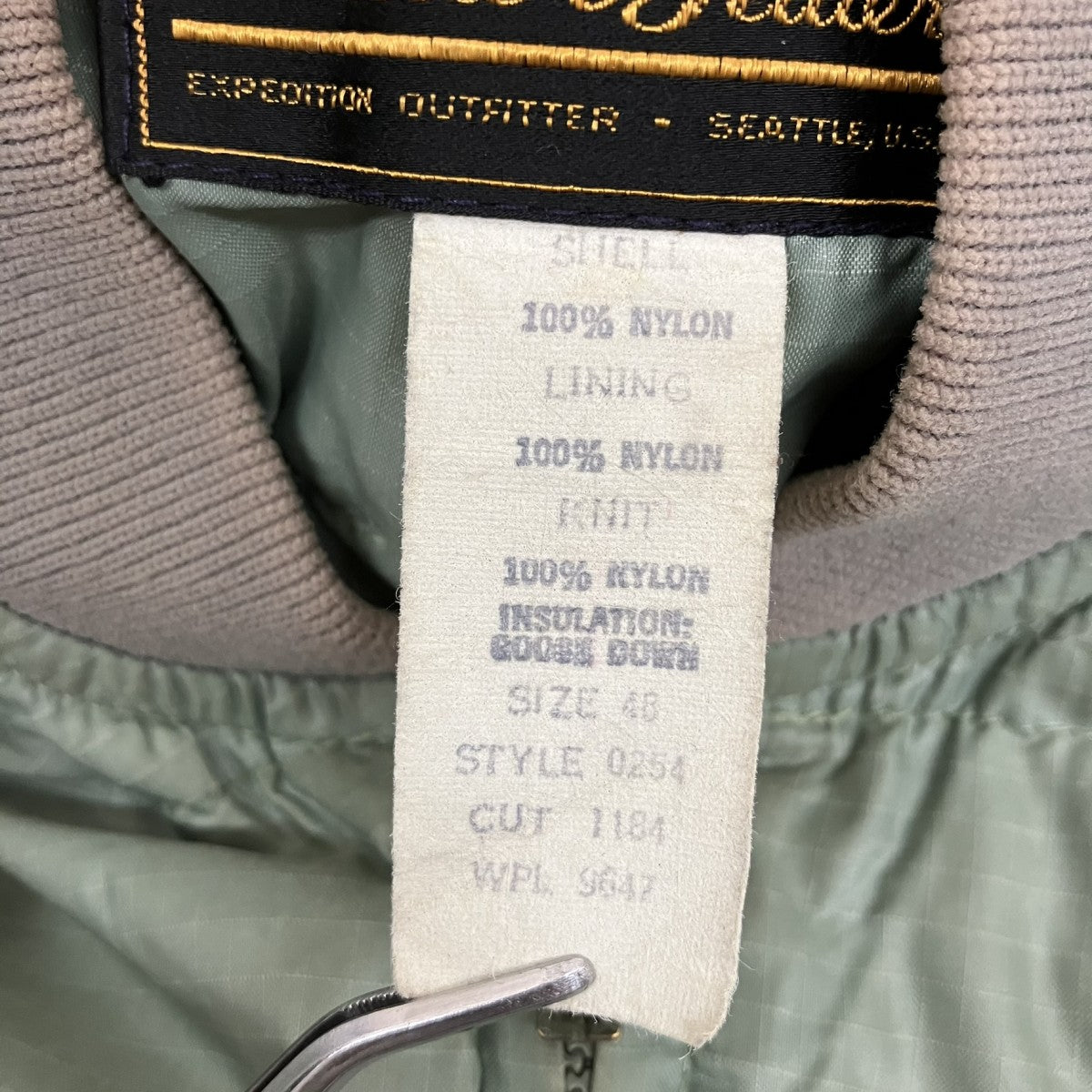 Eddie Bauer 80s 黒タグ前期ダウンベスト 古着・中古-4枚目のアイテム画像