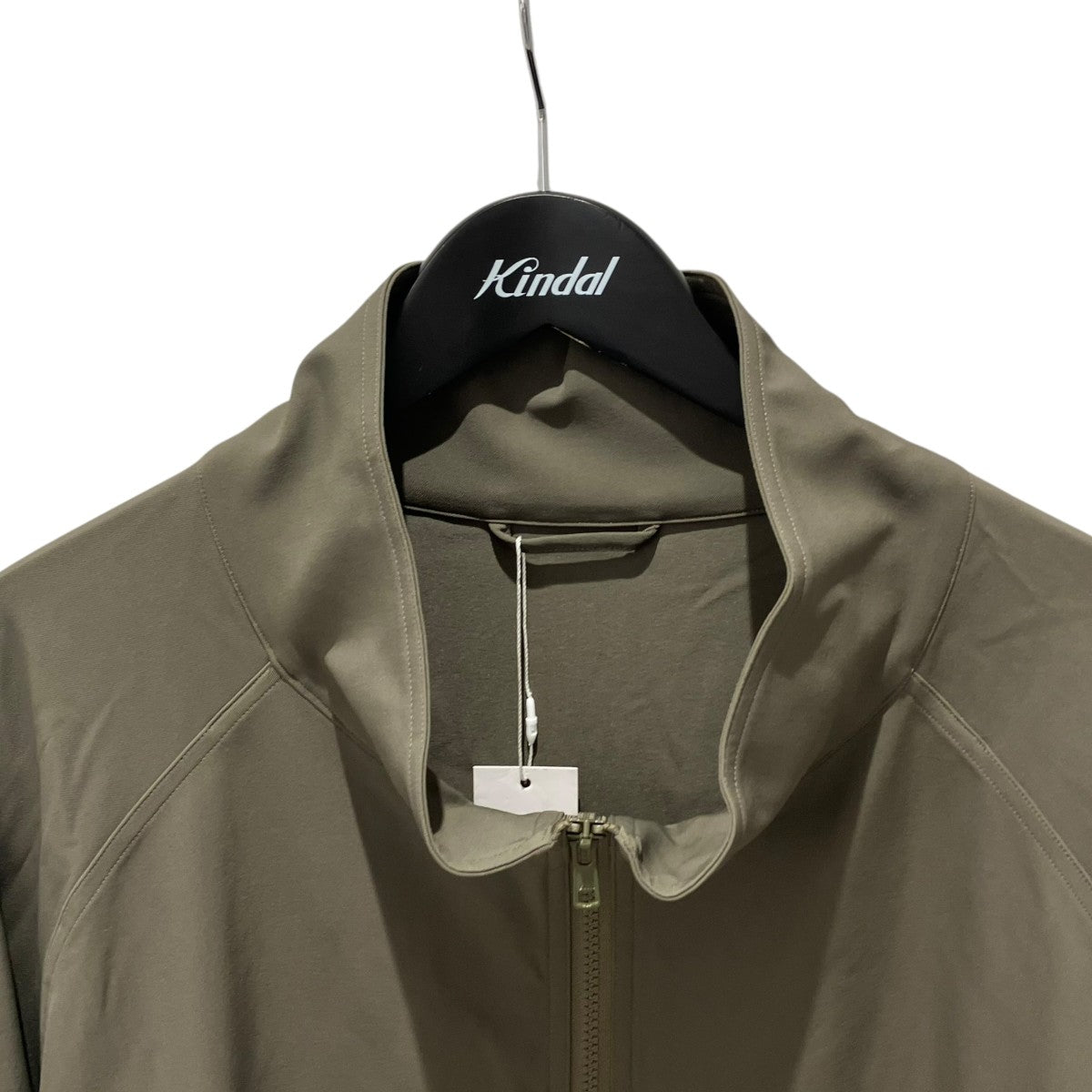 THE DAY ジャケットD24SS-05001 COMFORTABLE SOFTSHELL TRACK JACKET 古着・中古-3枚目のアイテム画像