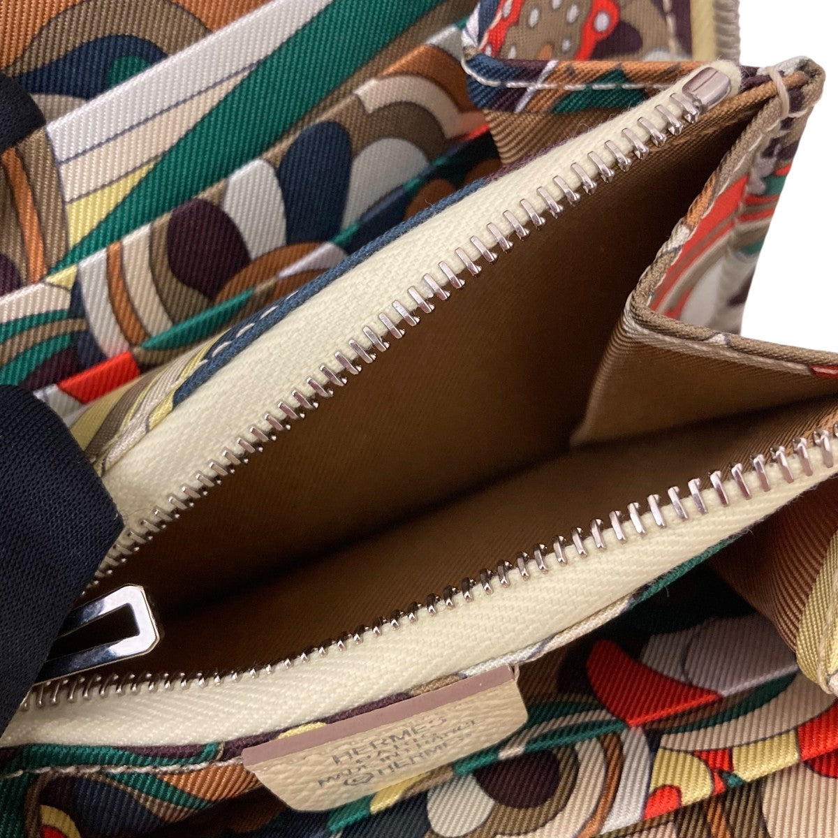 HERMES アザップコンパクトシルクイン財布 古着・中古-4枚目のアイテム画像