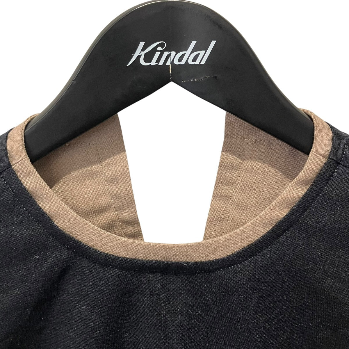 新品未使用deres breezy tops Brynn ベージュ　トップス deres(デレス) 25SSBrynn breezy topsノースリーブブラウスDER25SS-BL