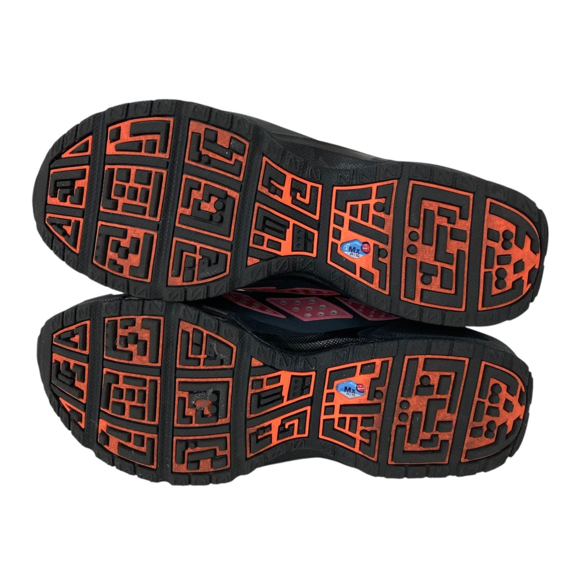 NIKE W AIR MAX SNDR GTX HYPER CRIMSONエアマックスサンダー ゴアテックス スニーカーFZ4238-800 古着・中古-3枚目のアイテム画像