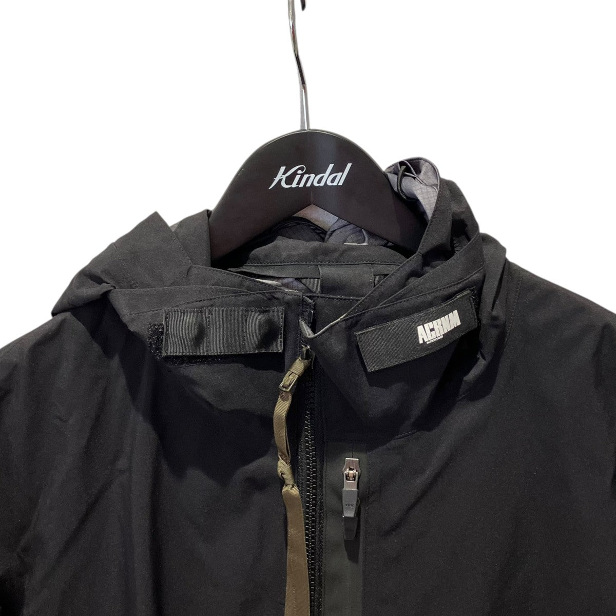 ACRONYM 3L Gore-TexR Pro Interops Jacket (J47-GT)マウンテンパーカーJ47-GT 古着・中古-3枚目のアイテム画像