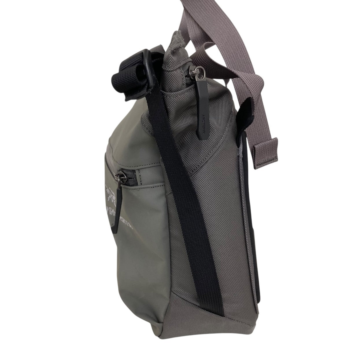 ARC’TERYX ARRO8BEAMS発注 ショルダーバッグ 古着・中古-3枚目のアイテム画像