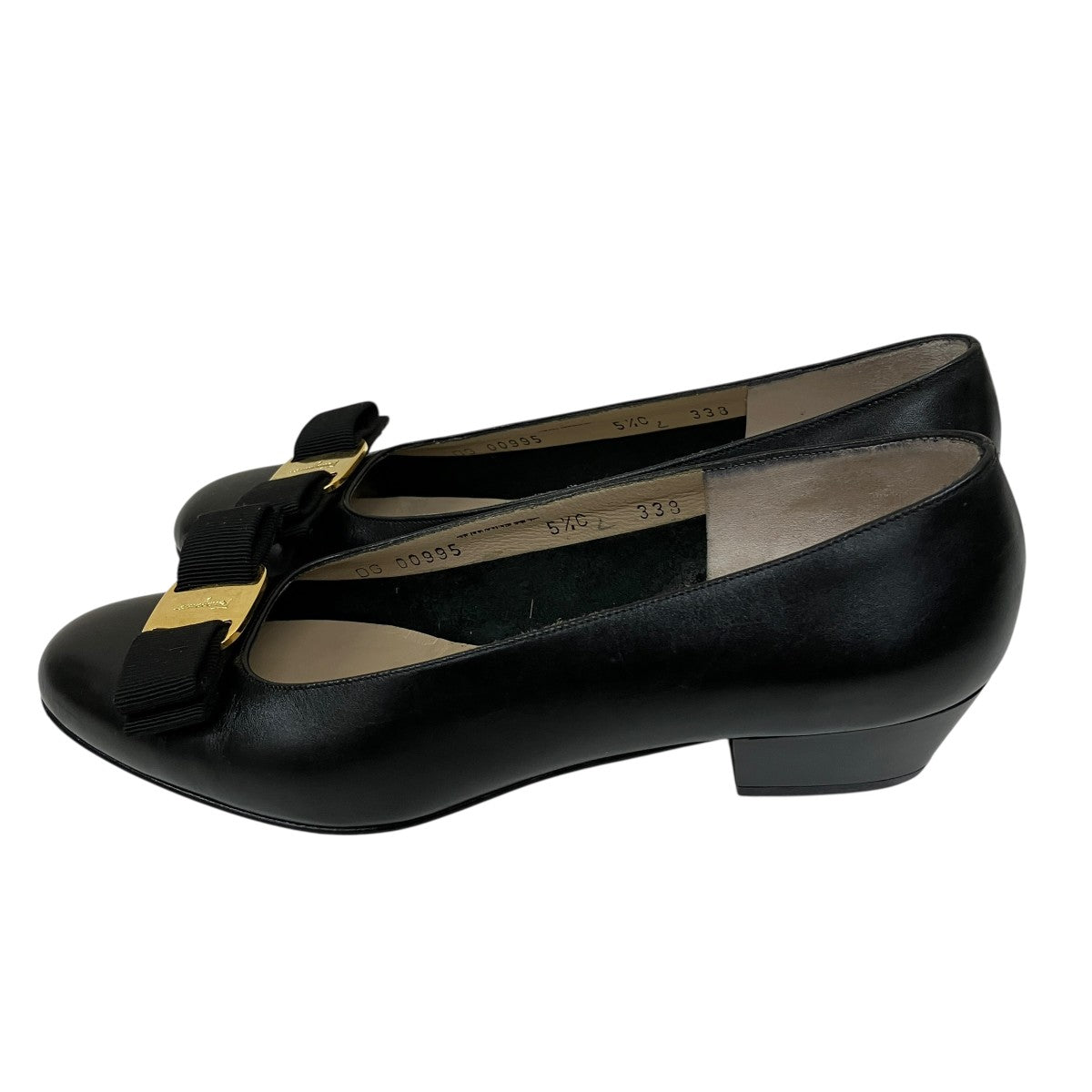 Salvatore Ferragamo ヴァララウンドトゥパンプス00995 古着・中古-2枚目のアイテム画像