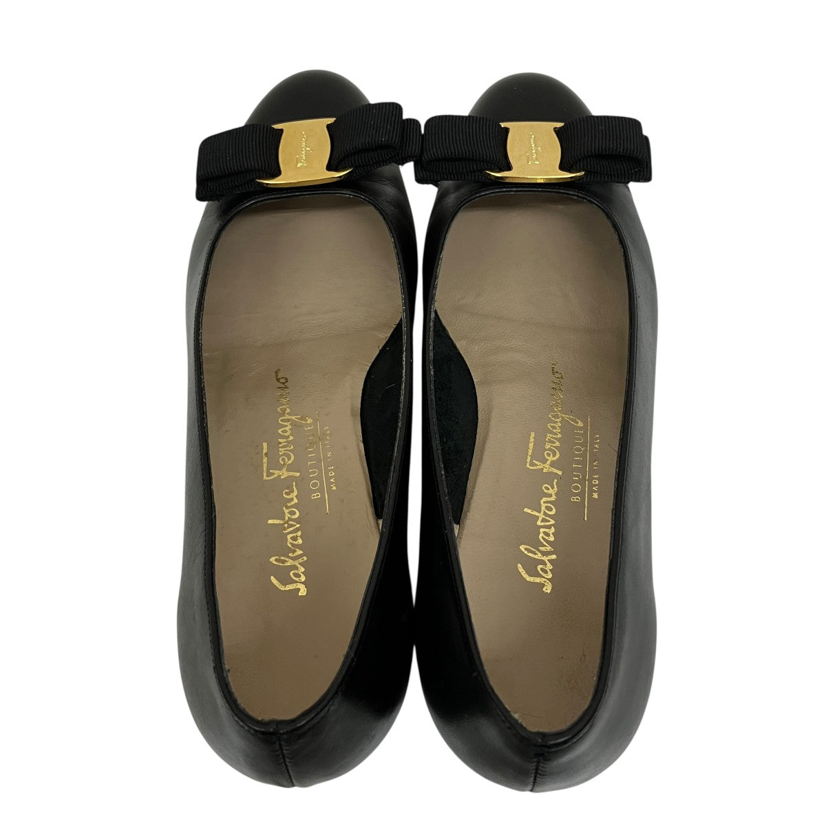 Salvatore Ferragamo ヴァララウンドトゥパンプス00995 古着・中古-4枚目のアイテム画像