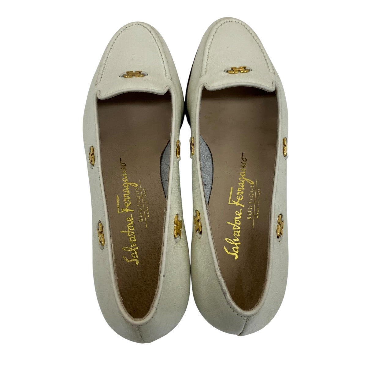 Salvatore Ferragamo(サルヴァトーレフェラガモ) スリッポン66040 212