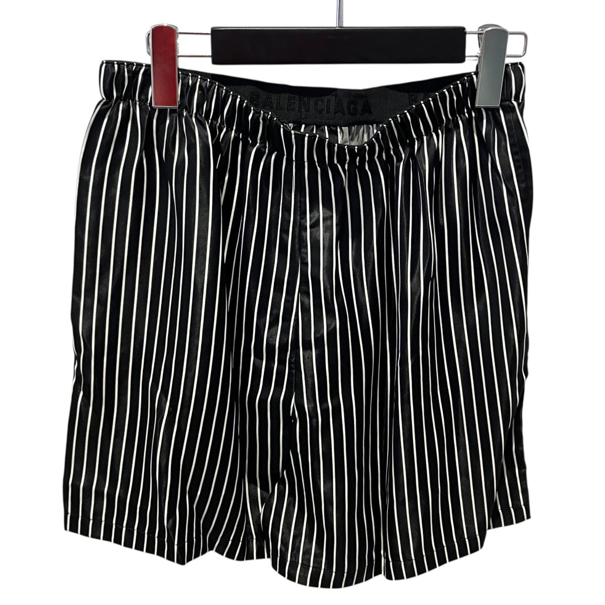 BALENCIAGA ストライプショートパンツショートパンツ673304 古着・中古-2枚目のアイテム画像