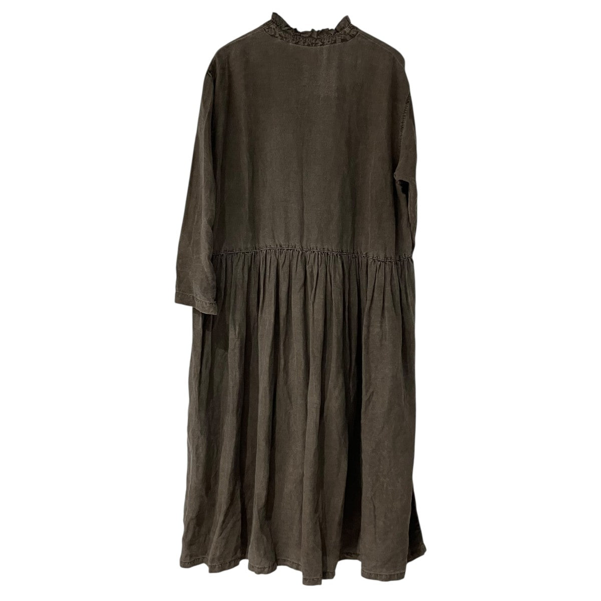 ネストローブ　UPSYCLELINO コーヒー染チャーチワンピース　ブラウン　F nest Robe(ネストローブ) 23AWリネン天然染めフリル使いワンピース長袖