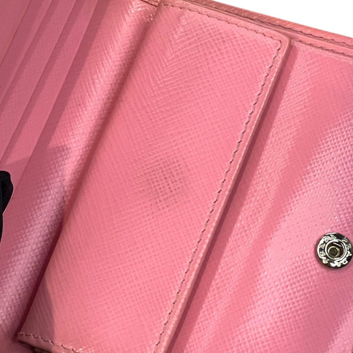PRADA 2つ折り財布 古着・中古-7枚目のアイテム画像