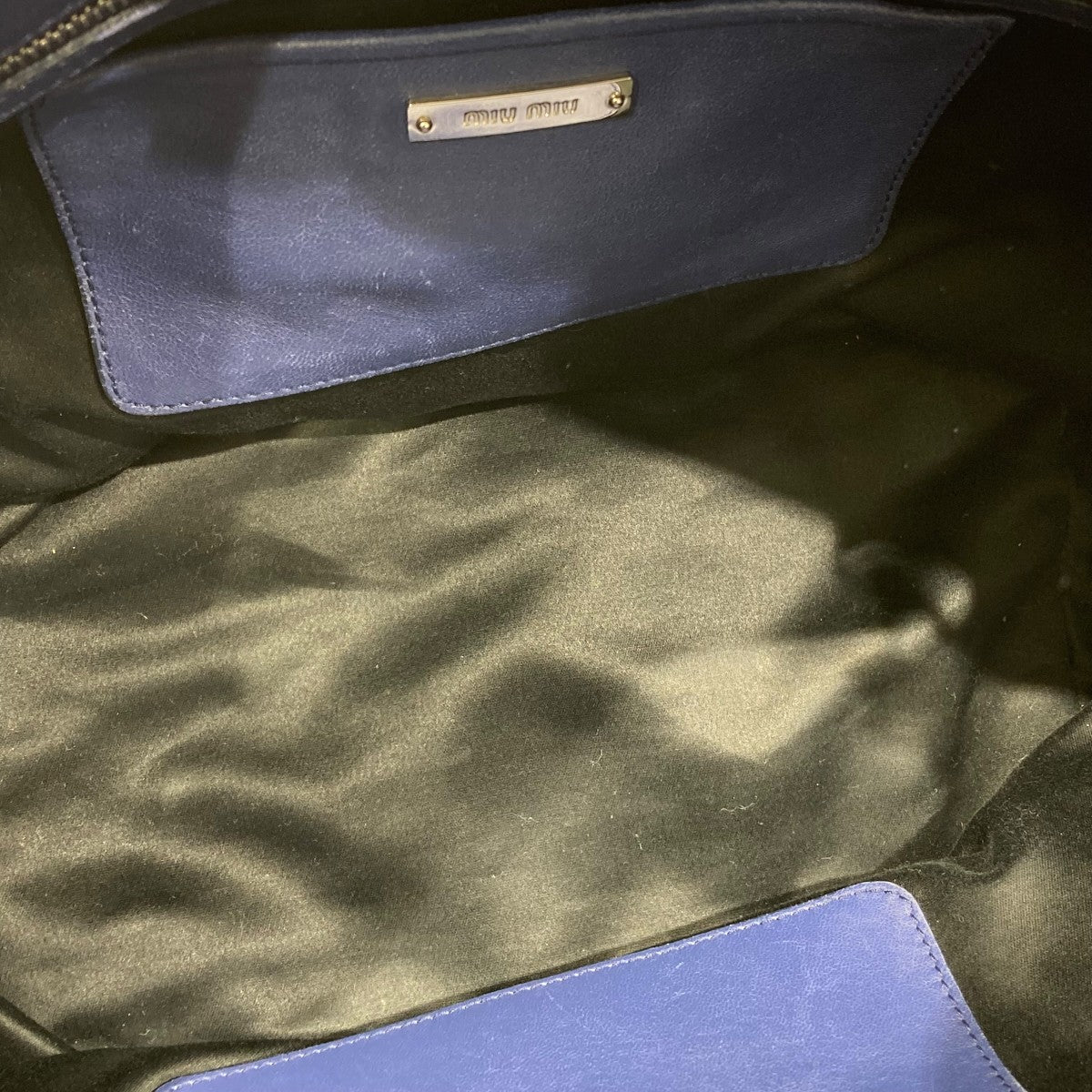 MIU MIU ナッパクリスタル マテラッセショルダーバッグ 古着・中古-7枚目のアイテム画像