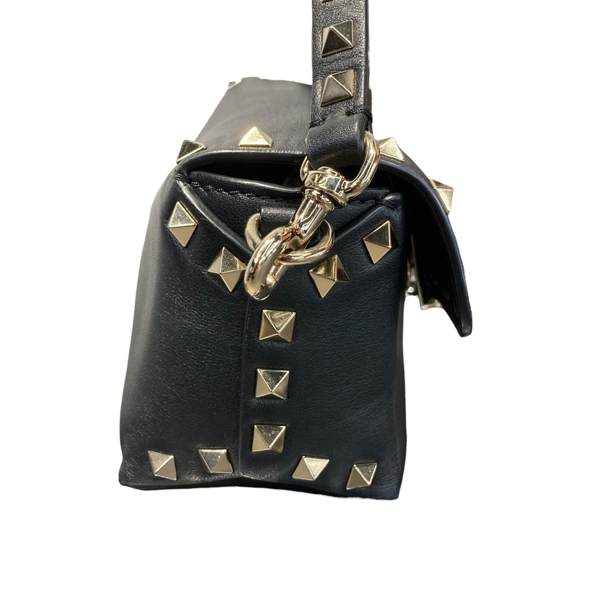 VALENTINO GARAVANI ロックスタッズバッグ 古着・中古-5枚目のアイテム画像