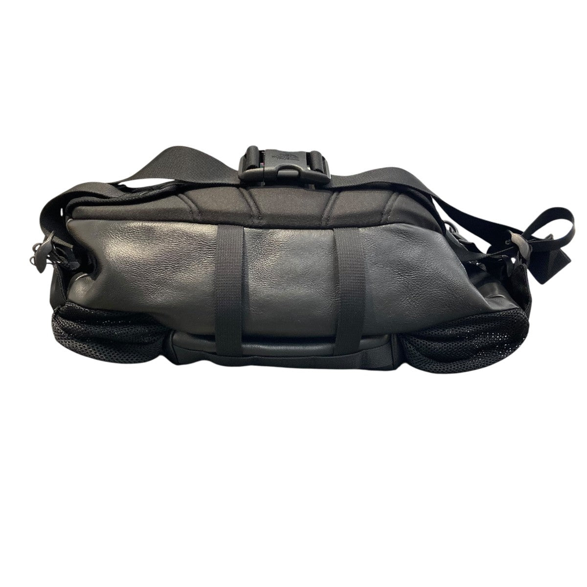 Supreme×THE NORTH FACETHE 18AWLEATHER MOUNTAIN WAIST BAGショルダーバッグNF0A3VJA 古着・中古-4枚目のアイテム画像