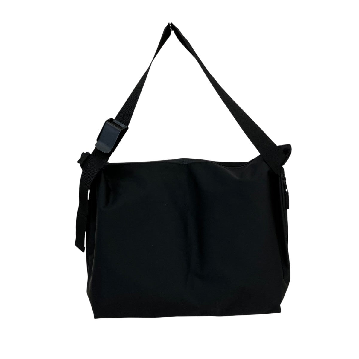 NYLON MESSENGER BAGショルダーバッグ
