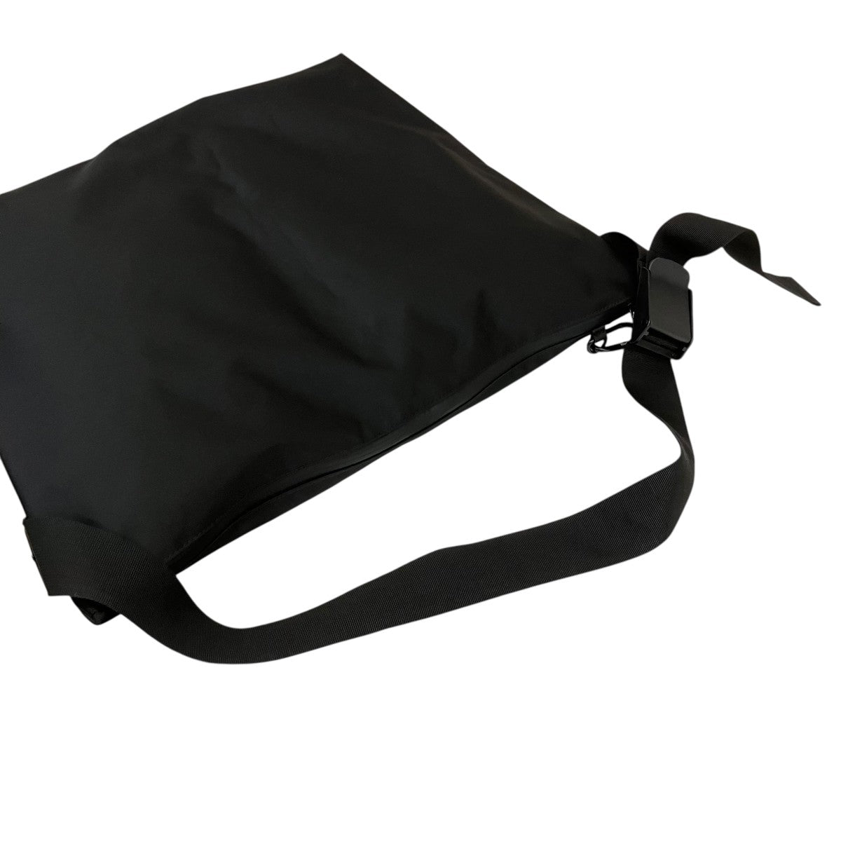 NYLON MESSENGER BAGショルダーバッグ