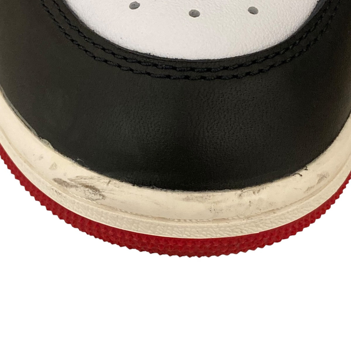 Air Jordan 1 Retro High OG Black Toe ReimaginedスニーカーDZ5485-106