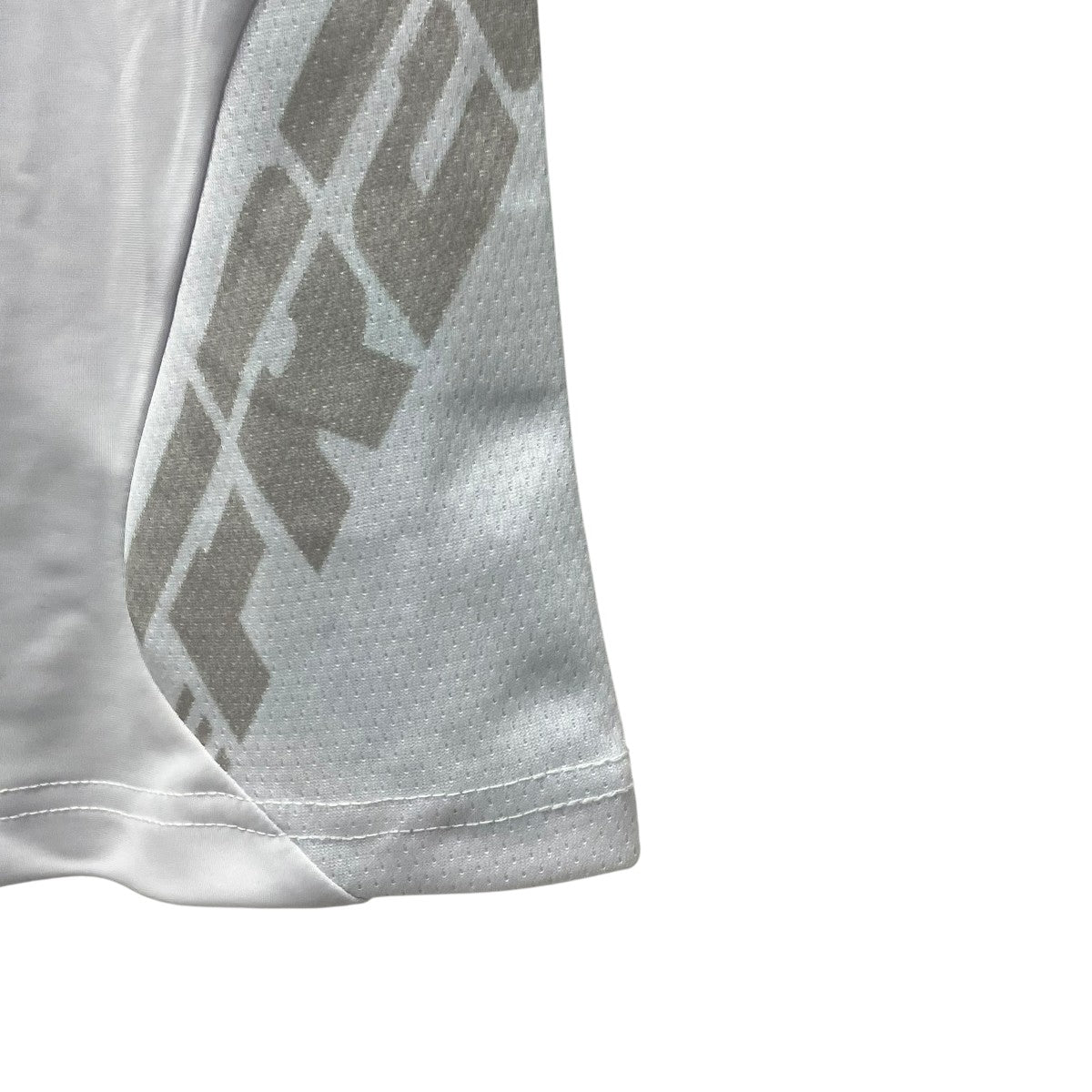 モックネック半袖カットソー