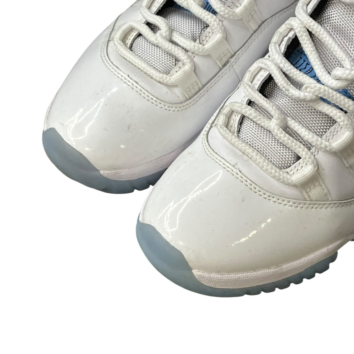 AIR JORDAN 11 RETROハイカットスニーカーCT8012-104