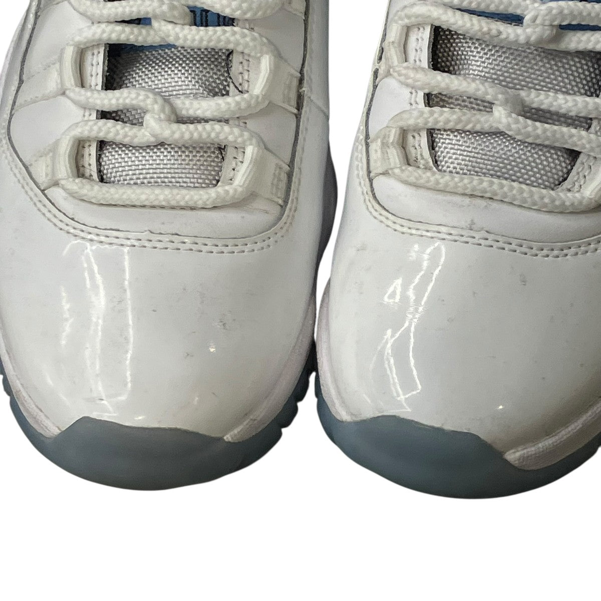 AIR JORDAN 11 RETROハイカットスニーカーCT8012-104