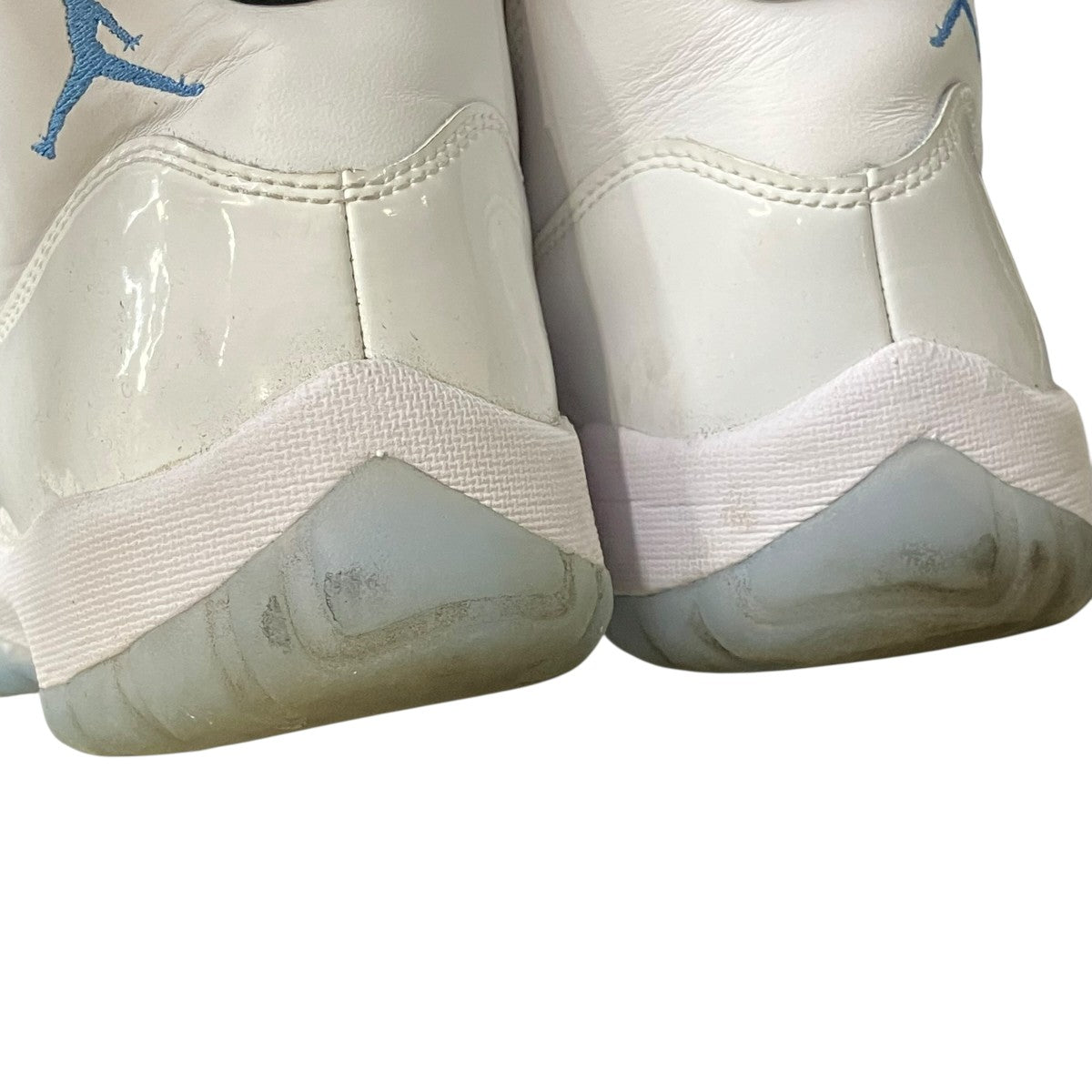 AIR JORDAN 11 RETROハイカットスニーカーCT8012-104