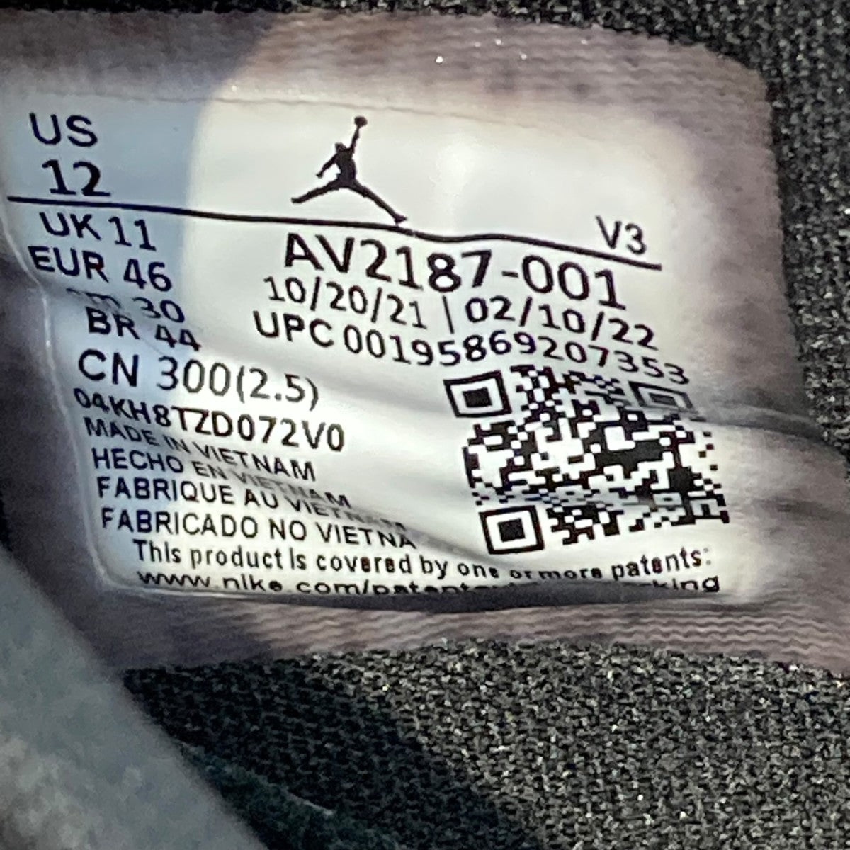 AIR JORDAN 11 RETRO LOWスニーカーAV2187-001